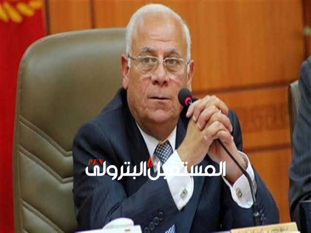 محافظ بورسعيد: مصادرة أي سيارة تحمل مياه ملوثة من حقول البترول تلقي فى البحيرة