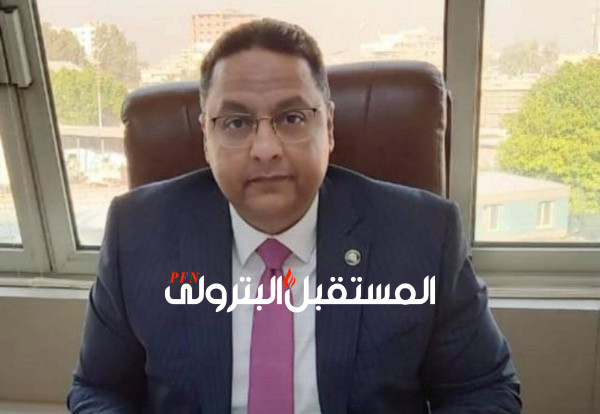 محمد الطباش من غاز مصر يحصل على شهادة الماجستير