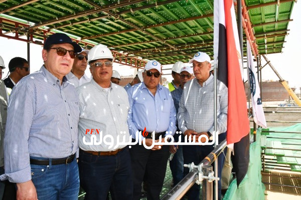 الملا : رفع نسبة المكون المحلي بمجمع السولار الجديد بأسيوط بعد زيادة قدرات التصنيع .