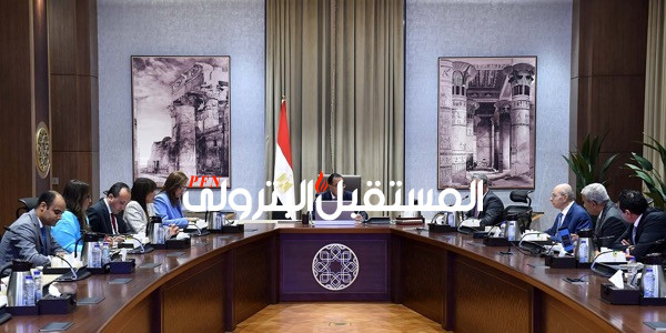 إقامة مجمع صناعي متكامل لإنتاج مسطحات الصلب باستثمارات مليار دولار