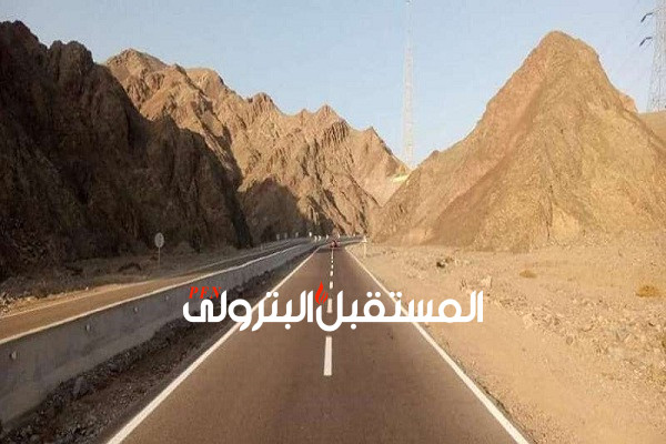 إعادة فتح طريق شرم الشيخ – دهب وانتظام الحركة المرورية بعد إصلاح آثار السيول