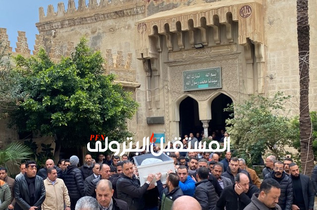 بالصور: قيادات البترول يودعون محمود العربي رئيس إيلاب