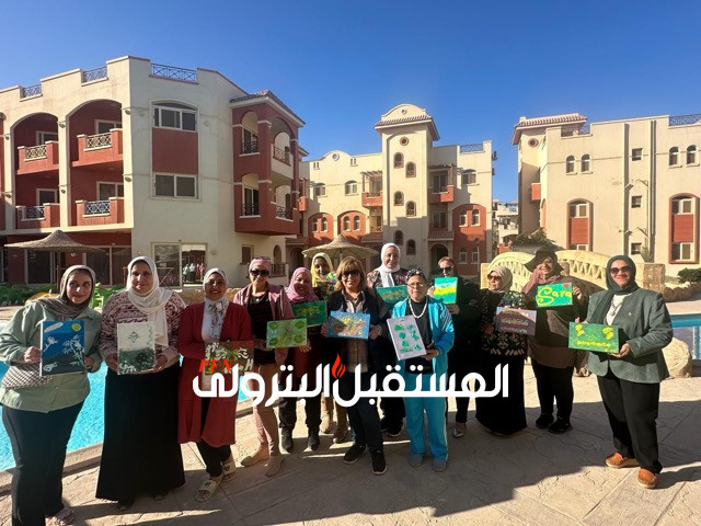 عايده محي تنظم ورشة عمل لتنميه مهارات المرأه العاملة باتحاد عمال مصر